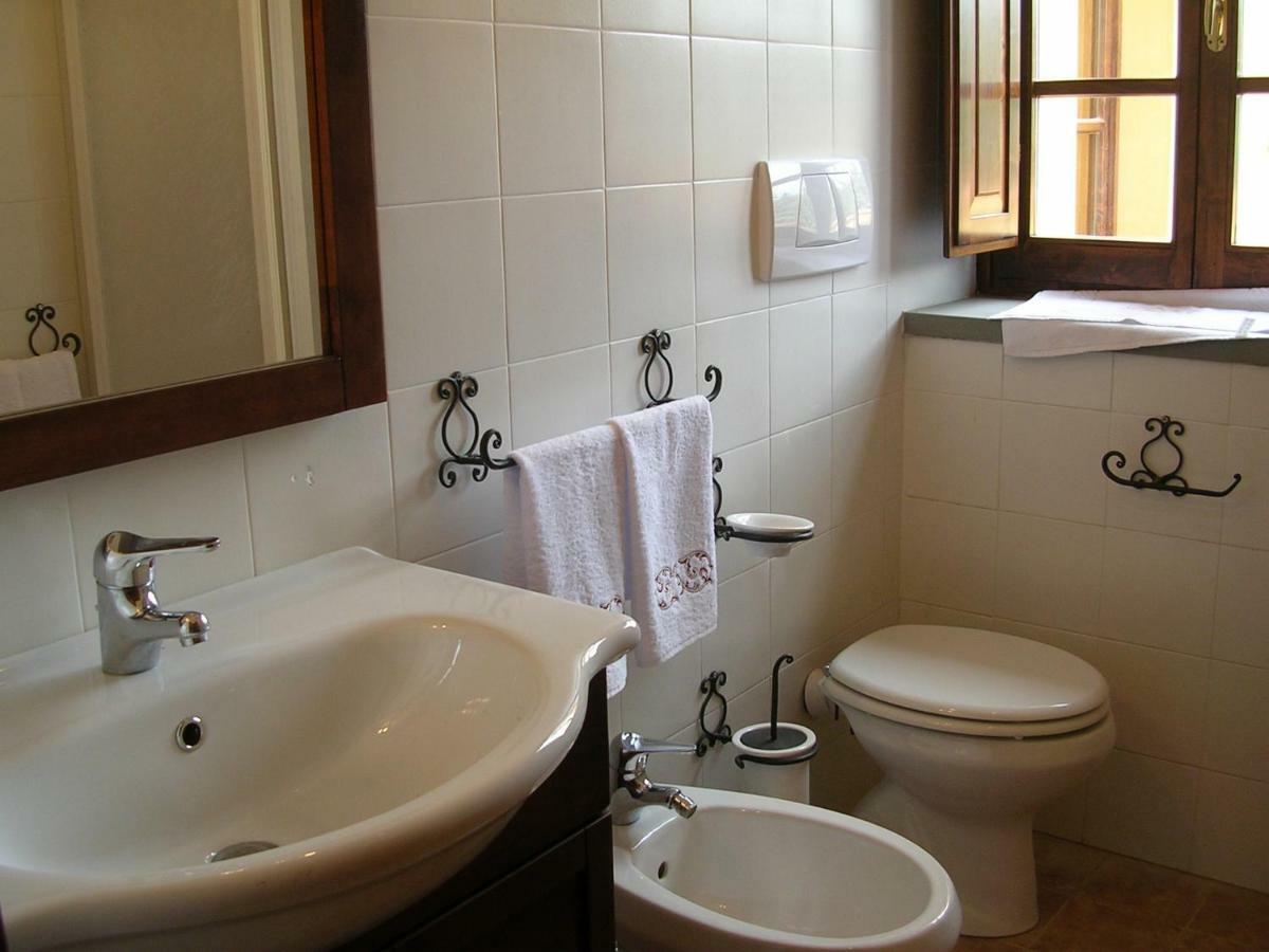 Le Torri Villa Barberino di Val dʼElsa Екстериор снимка